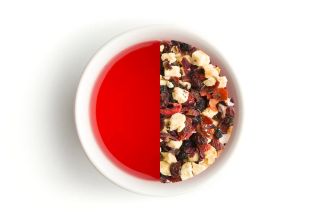 Vychutnejte si šálek poctivého ovocného čaje! ✅ kvalitní suroviny ✅ bez umělých aromat a barviv ✅ bohatá chuť ✅ ideální na...